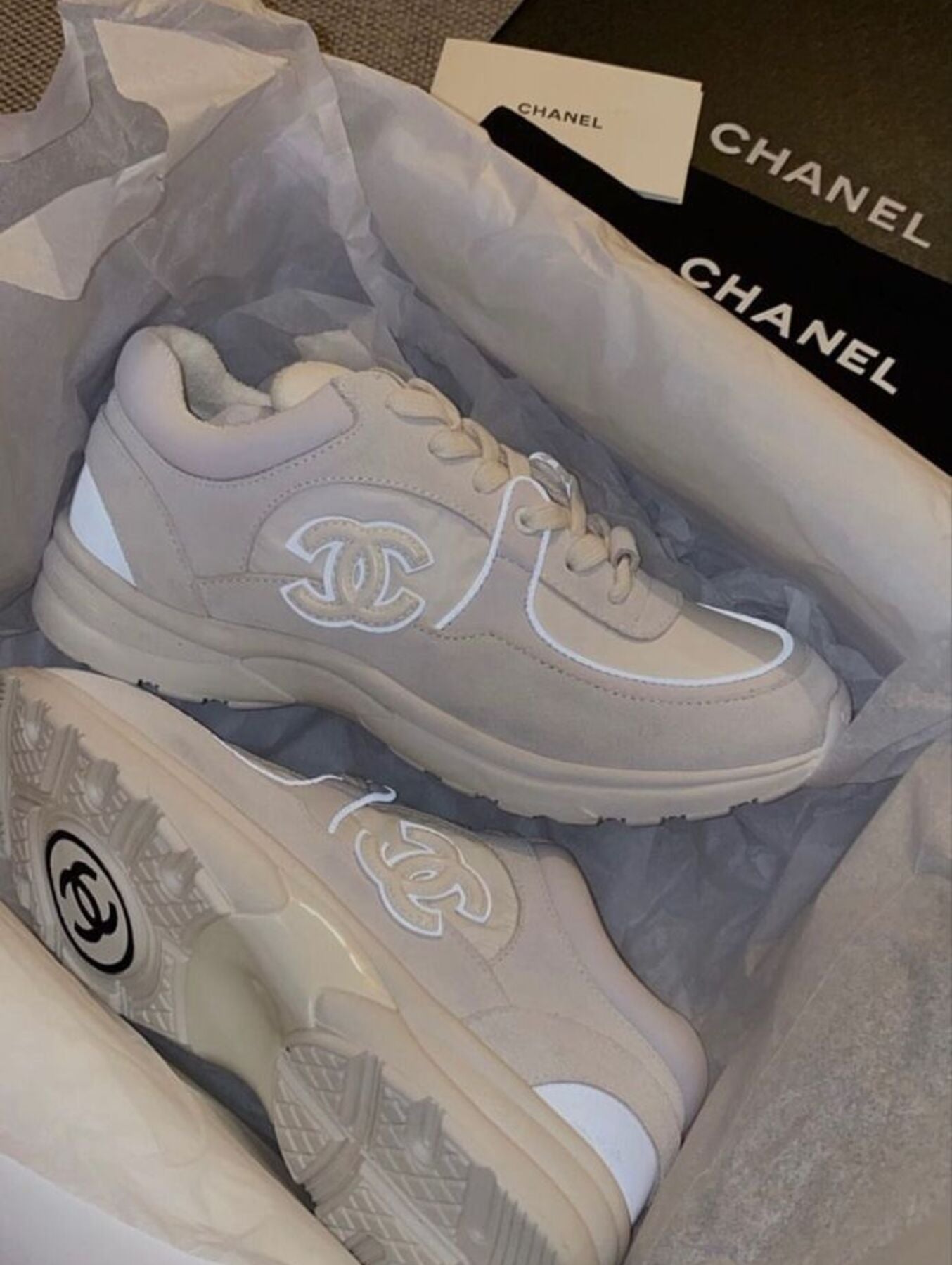 Chanel Runners